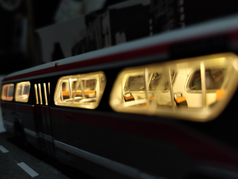 Illustration for article titled GM "Fishbowl" bus by Rapido Trains